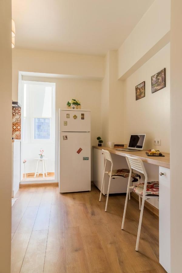 בוקרשט Studio T By Mrg Apartments מראה חיצוני תמונה